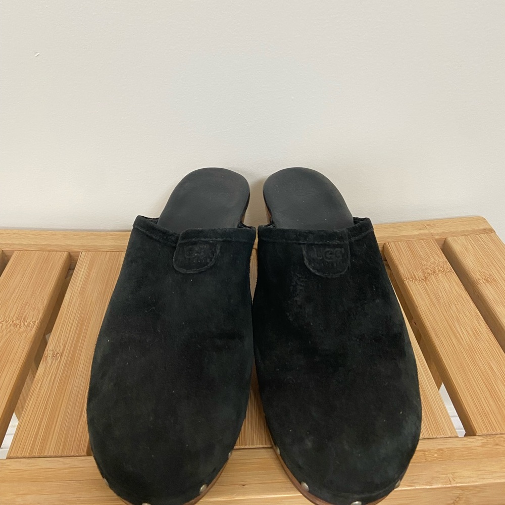UGG Black Suede Clogs with Wooden Heel - Picture 4 of 9